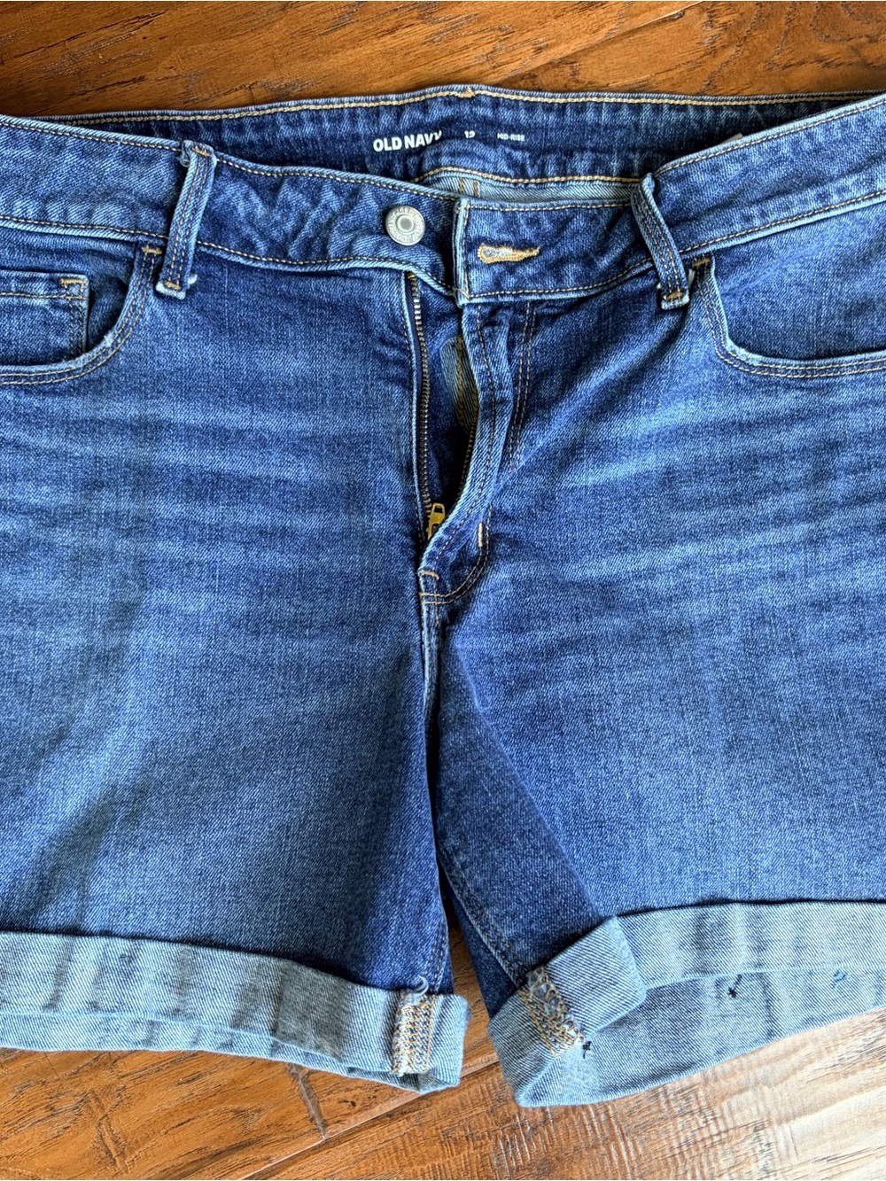 Old Navy Blue Rolled-Hem Denim Shorts
